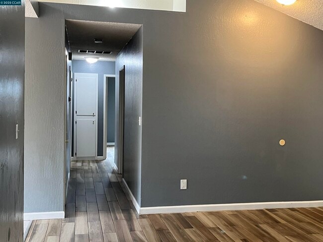 Photo - 2265 Jacqueline Dr