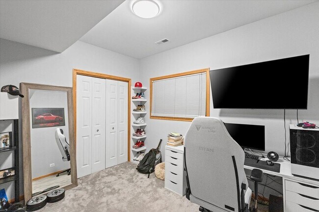 Photo - 2033 W Huron St Unit 1