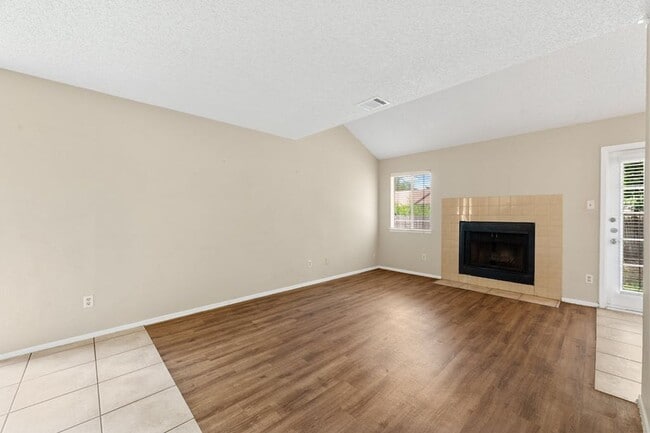 Photo - 7602 Woodstone Cove Unit A