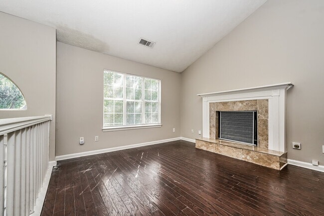 Photo - 7105 E Village Ct