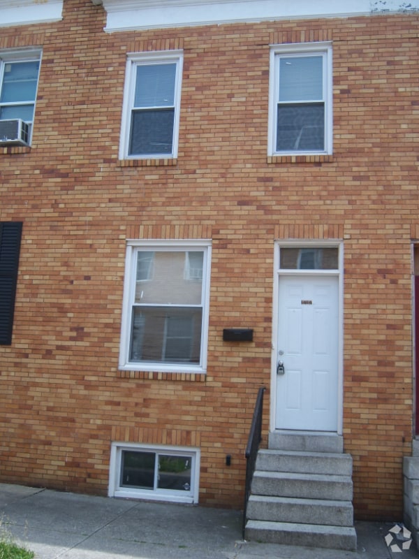 Building Photo - 2727 Mura St Rental