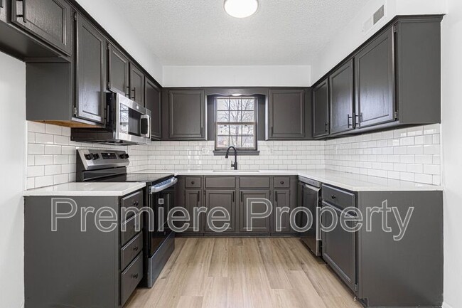 Photo - 3213 SE 6th Ct