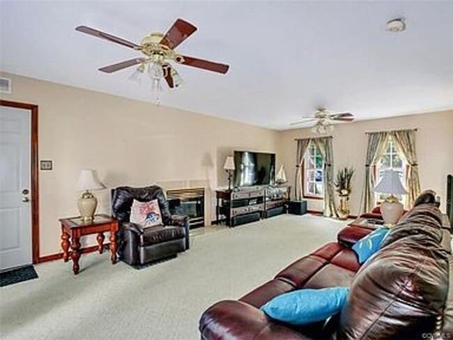 Photo - 3 Bed 2.5 bath Deer Run Subdivision-Chesterfield