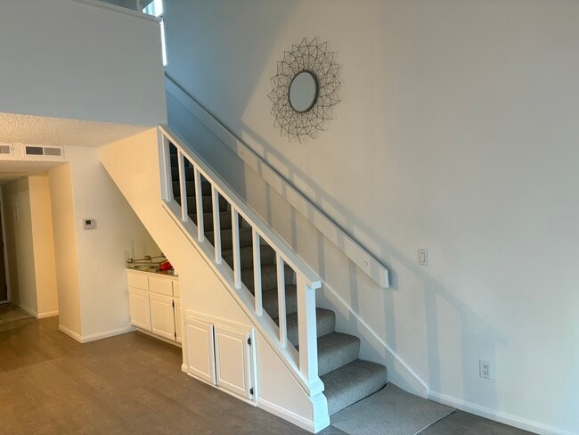 Photo - 7120 Carlson Cir Unidad 290