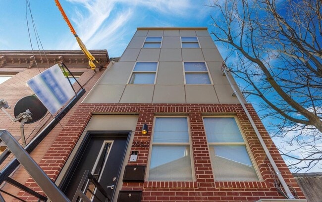 Building Photo - 2552 N Hancock St Unit 1 Rental