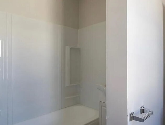 Photo - 23 Everett Ave Apartment Unit 2