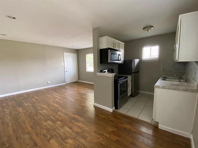 Photo - 4950 Live Oak St Unit 106