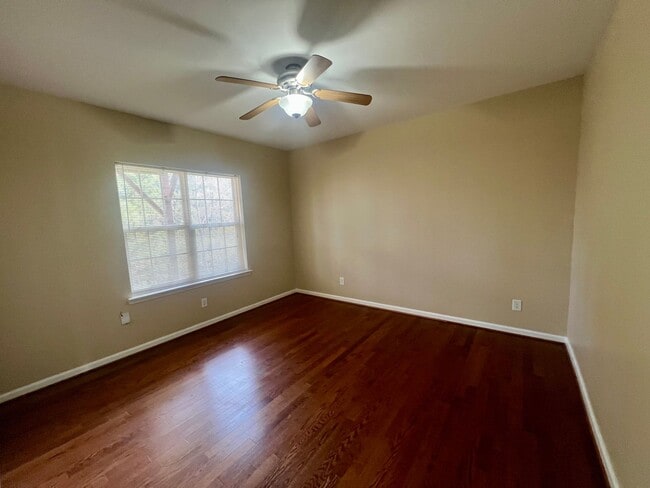 Photo - 413 Ruby Walk Dr