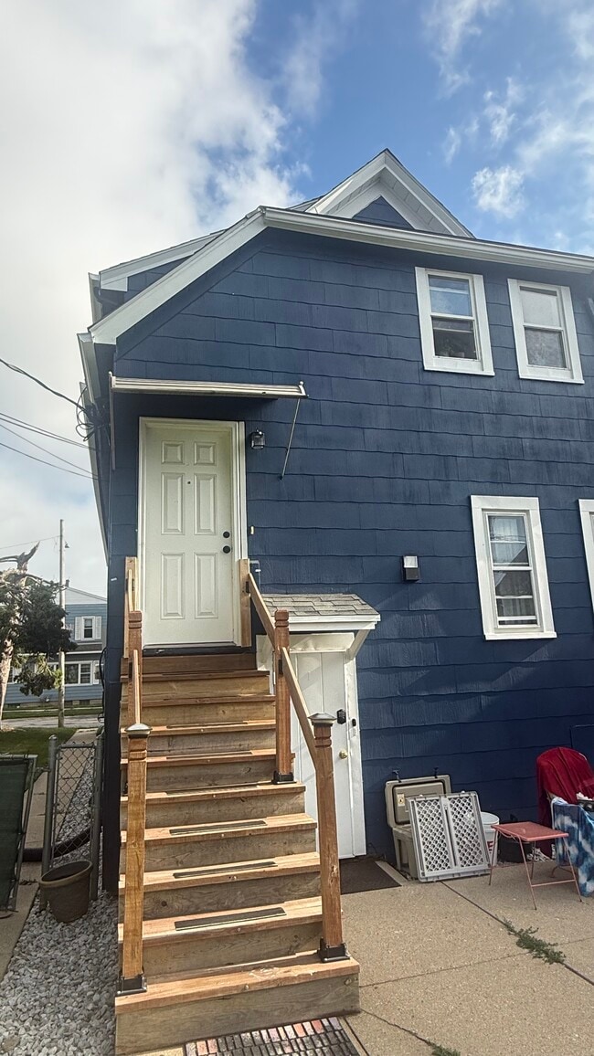 Photo - 3663A E Munkwitz Ave Unit Upper