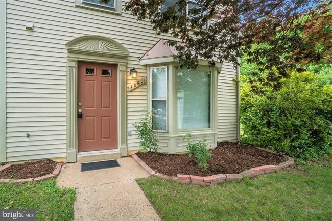 Building Photo - 10601 Greta Lynn Ct Rental