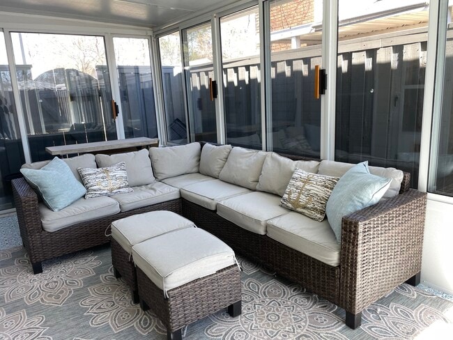 Four Season Sunroom - 160 Garden Ct