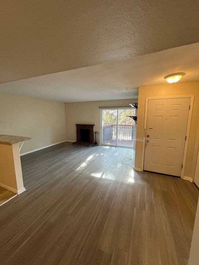Photo - Spacious 1br/1ba Condo Unit 126