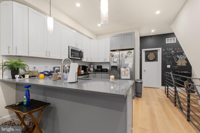 Photo - 1702 Point Breeze Ave Unit A