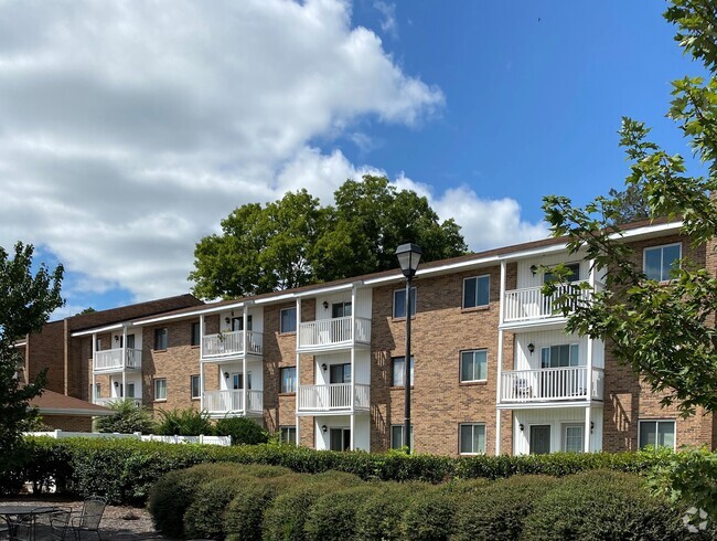 Building Photo - The Ridges at Florence Rental