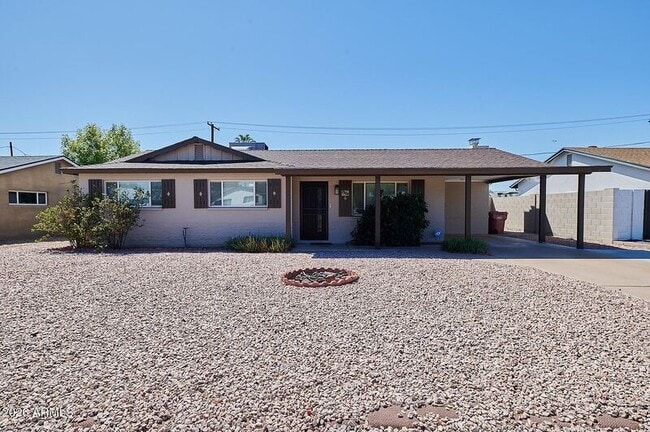 Photo - 7319 E Roosevelt St