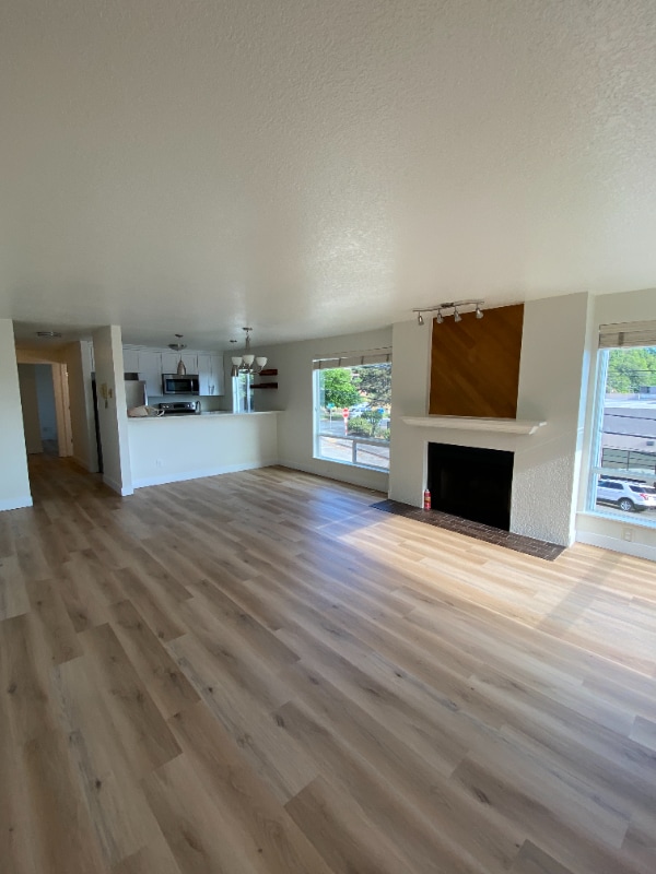 Photo - 1404 W Boston St Unit 201