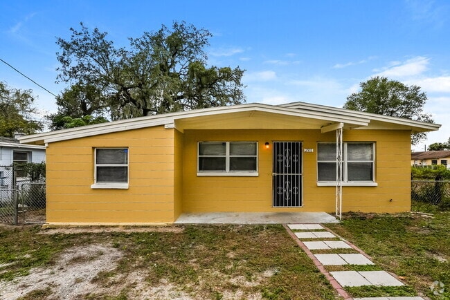 Building Photo - 2911 E 23rd Ave Rental