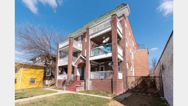 Photo - 4806 Liberty Heights Ave
