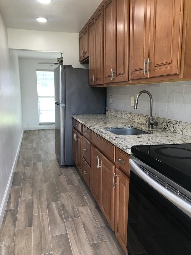 Photo - 1505 NE 15th Ave Unit 3