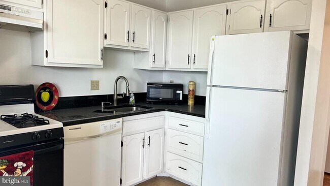 Photo - 1510 12th St N Unidad 503