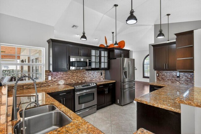 Photo - 9121 Paragon Way