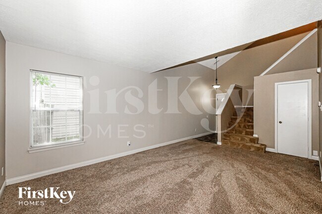 Photo - 10855 Walnut Grove Bend