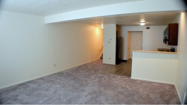 Saddle Run Townhomes
