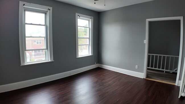 Building Photo - 2732 Fish Ave Unit 2 Rental