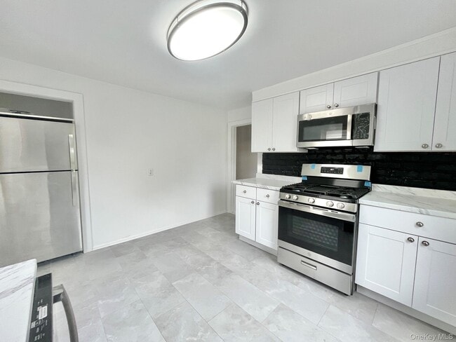 Photo - 53 Rose Ave Unit 2