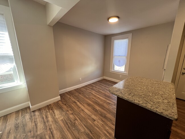 Photo - 4608 York Rd Unit 2