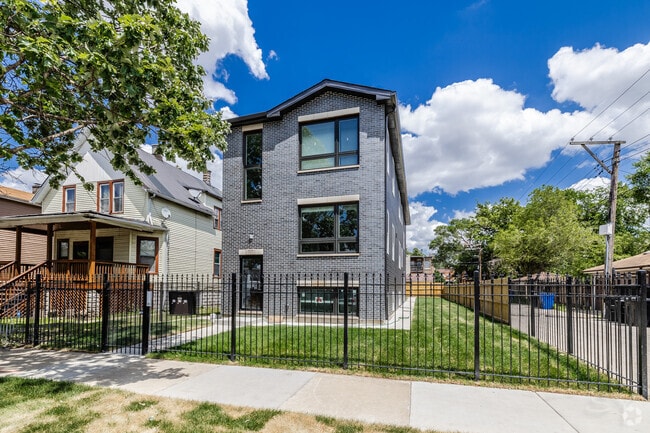 Building Photo - 717 N Parkside Ave Rental