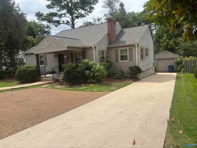 Photo - 1308 McClung Ave SE