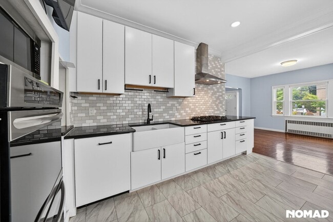 Photo - 189 Lafayette Ave