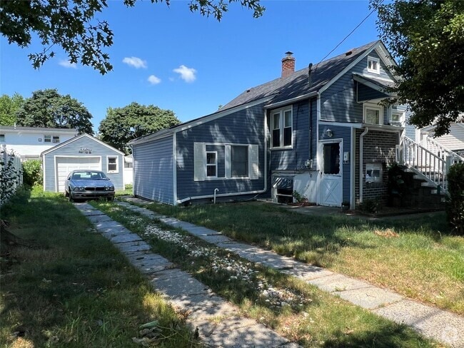 Building Photo - 361 Sheridan St Rental