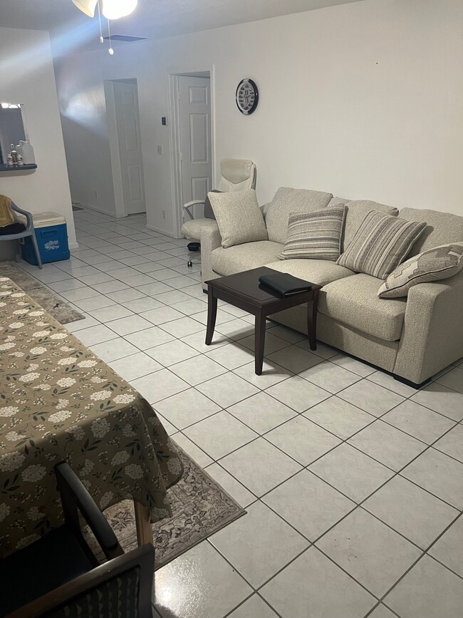 Photo - 5412 Cannon Way