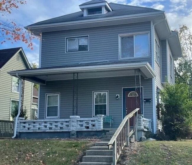 Photo - 637 Park Ave