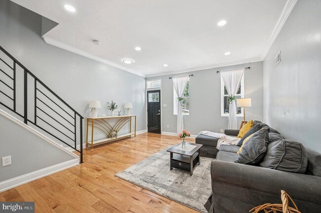 Building Photo - 1317 S 19th St