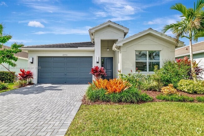 Building Photo - 12756 SW Clear Water Way Rental