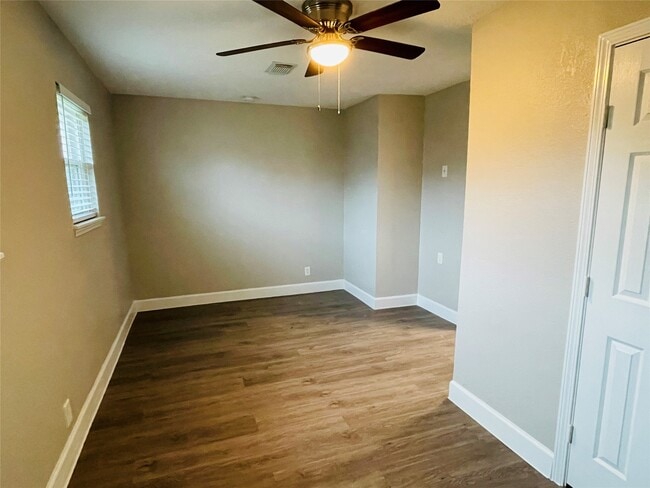 Photo - 431 N 6th St