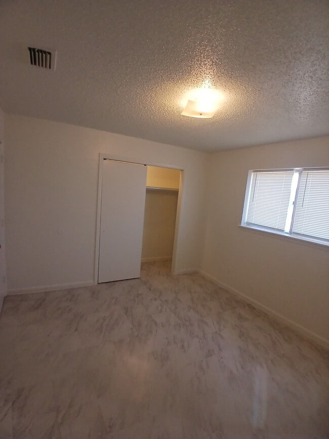 Photo - 100 Plum Ave