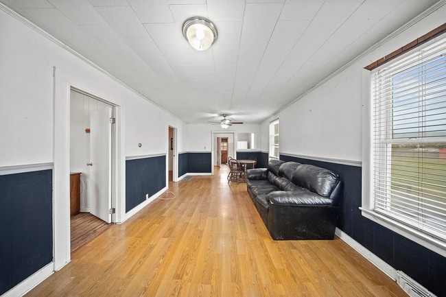 Photo - 1816 Pike St