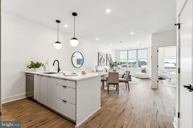 Photo - 139 W Chelten Ave Unit 506