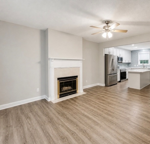 Photo - 1645 Baltimore Dr