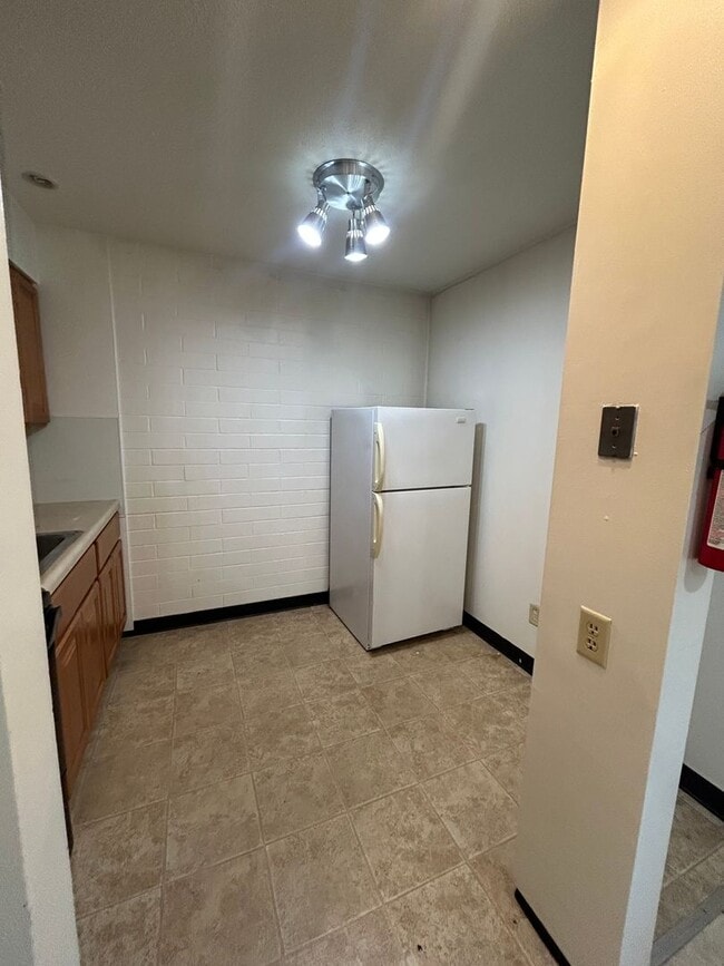 Photo - 1 Bedroom, 1 Bathroom Apartment