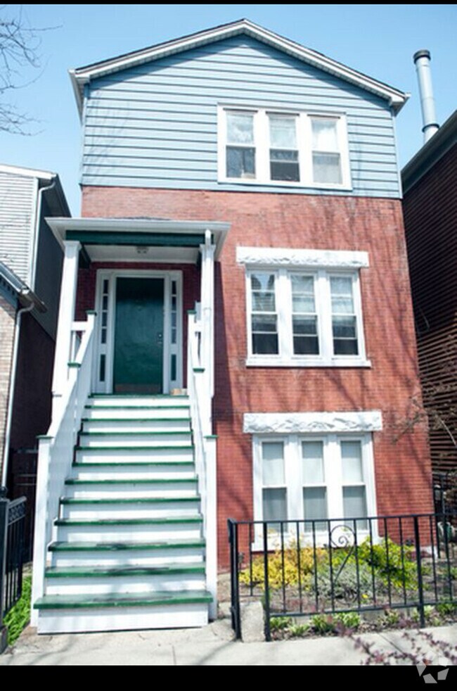 Building Photo - 2316 W Belden Ave Unit 2 Rental