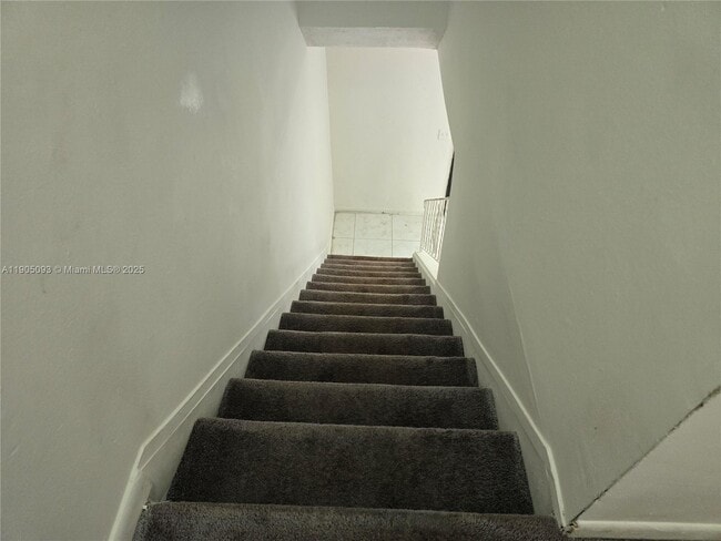 Photo - 1231 Seaview