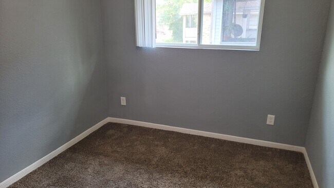 Photo - Jefferson Square Apartments