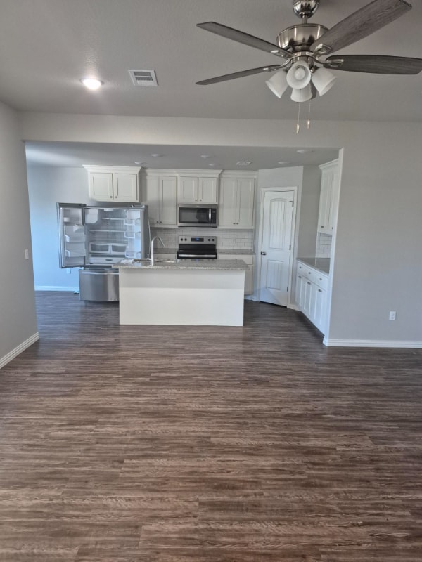 Photo - 3909 Bryan Rd