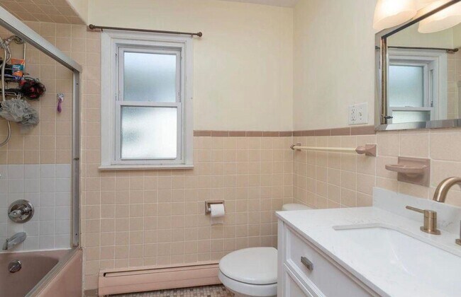 Photo - 108 Evergreen St Unidad 2