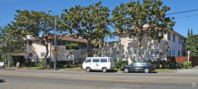 Building Photo - 9797 National Blvd